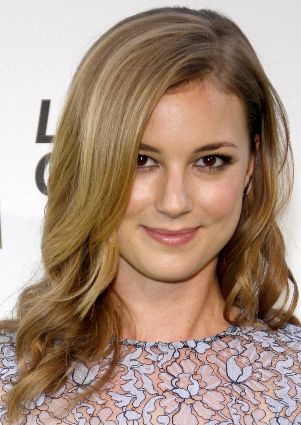 Emily VanCamp