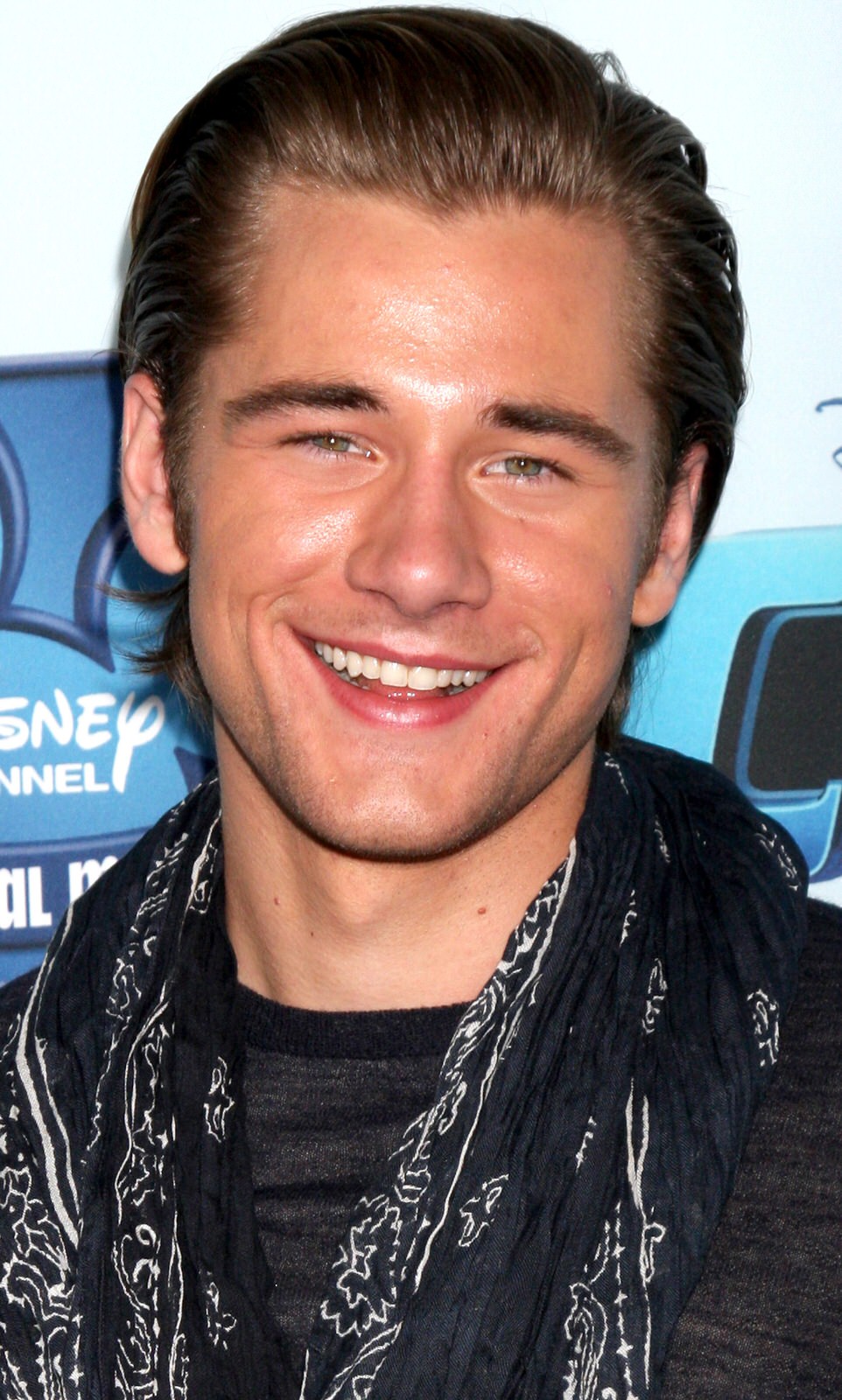 Luke Benward